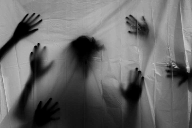 Tv Series ‘The Haunting of Bly Manor’ and LGBTQIA+ Representation